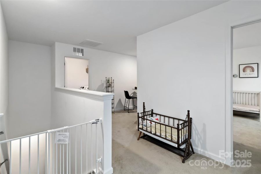 Image 27 of a home in .