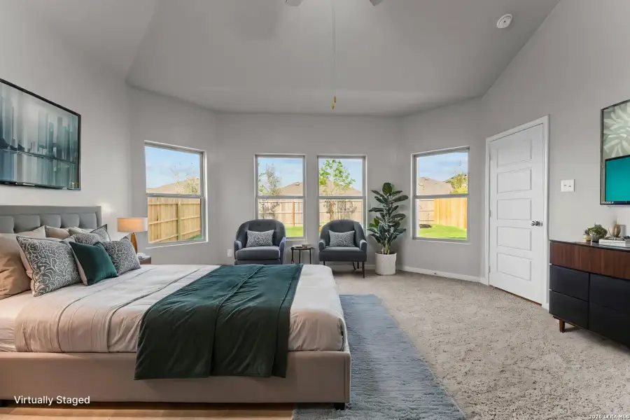 Furnished interior view inside a new home in Agave, San Antonio (Image 9).
