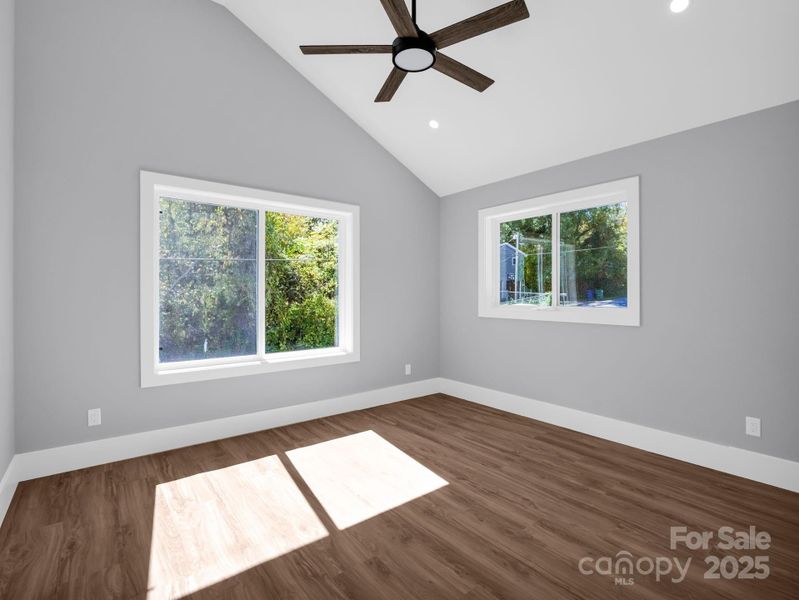 Spacious, unfurnished interior of a new home in , Asheville (Image 17).