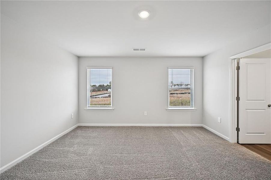 Spacious, unfurnished interior of a new home in Avalon - Reserve Series, Conyers (Image 32). Spacious, unfurnished interior of a new home in Avalon - Reserve Series, Conyers (Image 32).