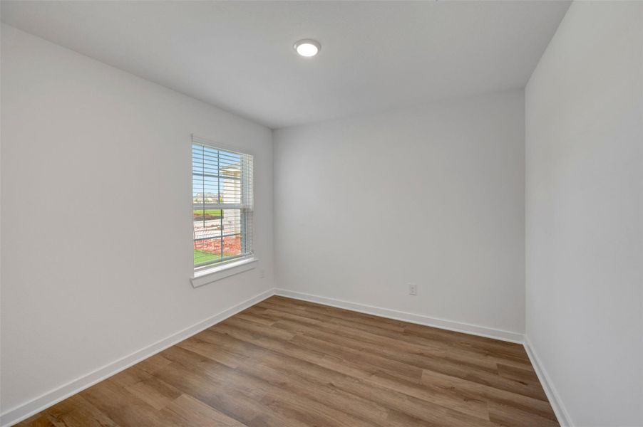 Spacious, unfurnished interior of a new home in Summerview, Fulshear (Image 29). Spacious, unfurnished interior of a new home in Summerview, Fulshear (Image 29).