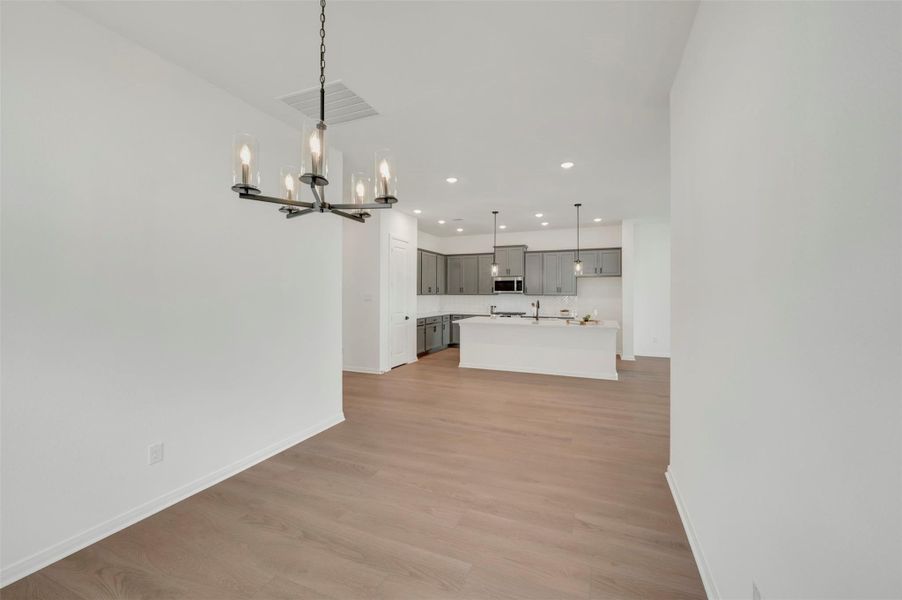 Spacious, unfurnished interior of a new home in Jordan Ranch - Terrace Collection, Fulshear (Image 40).