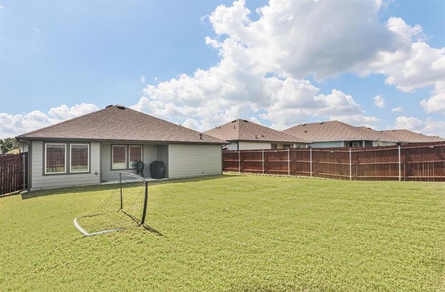 Community amenities in , Princeton (Image 12).