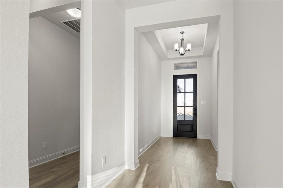 Spacious, unfurnished interior of a new home in Bull Hide Estates, Hewitt (Image 17).