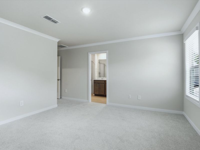 Spacious, unfurnished interior of a new home in Oakwood Townes, Mebane (Image 13).