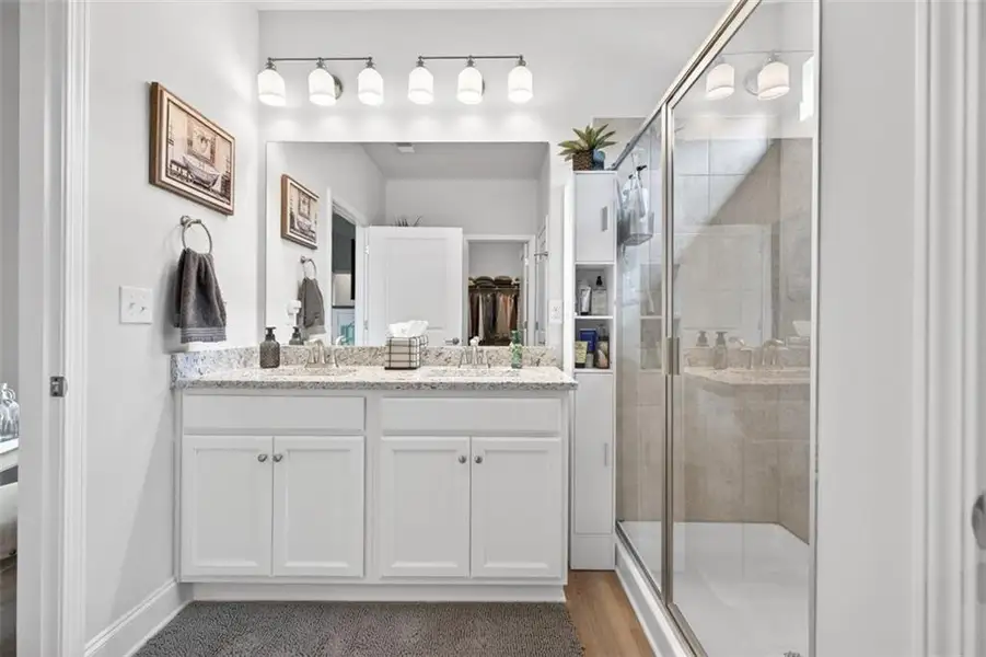 Furnished interior view inside a new home in , Hartwell (Image 11).