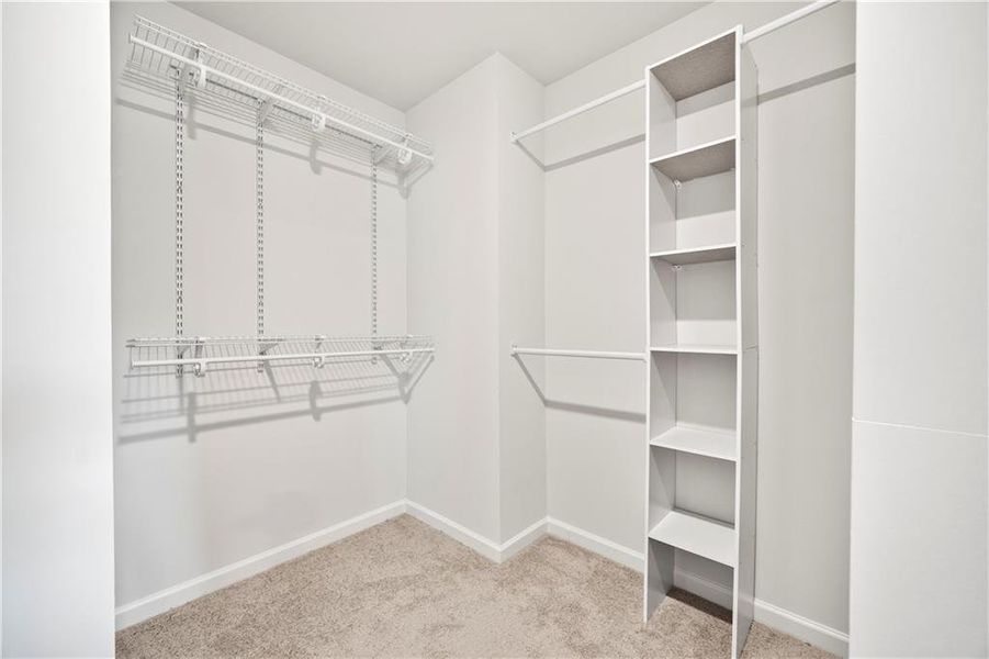 Spacious, unfurnished interior of a new home in , Flowery Branch (Image 21).