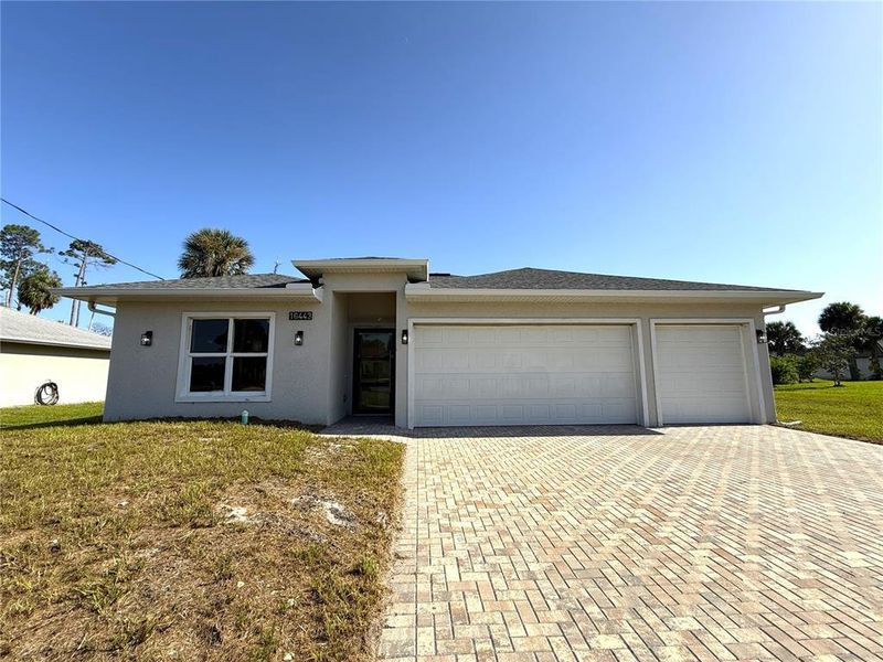 Exterior details and patio area of a home in , Port Charlotte (Image 26). Exterior details and patio area of a home in , Port Charlotte (Image 26).