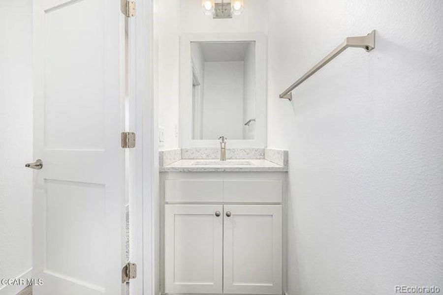 Image 47 of a home in .