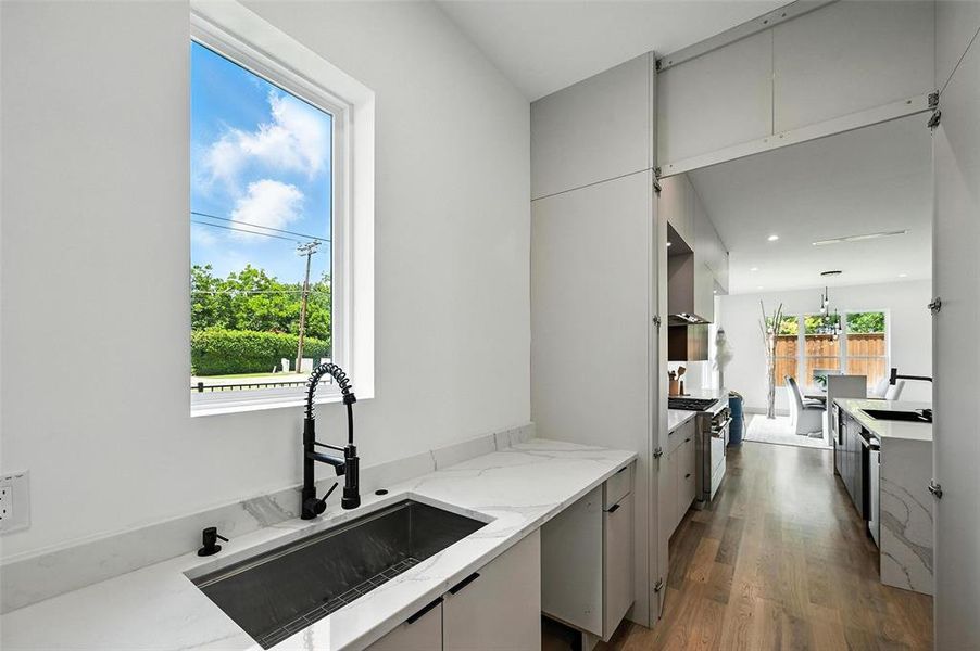 Furnished interior view inside a new home in , Dallas (Image 16).