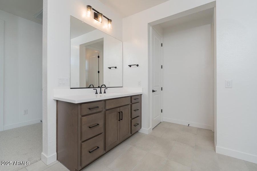 Tri Pointe Terraza 89 - Primary Bathroom