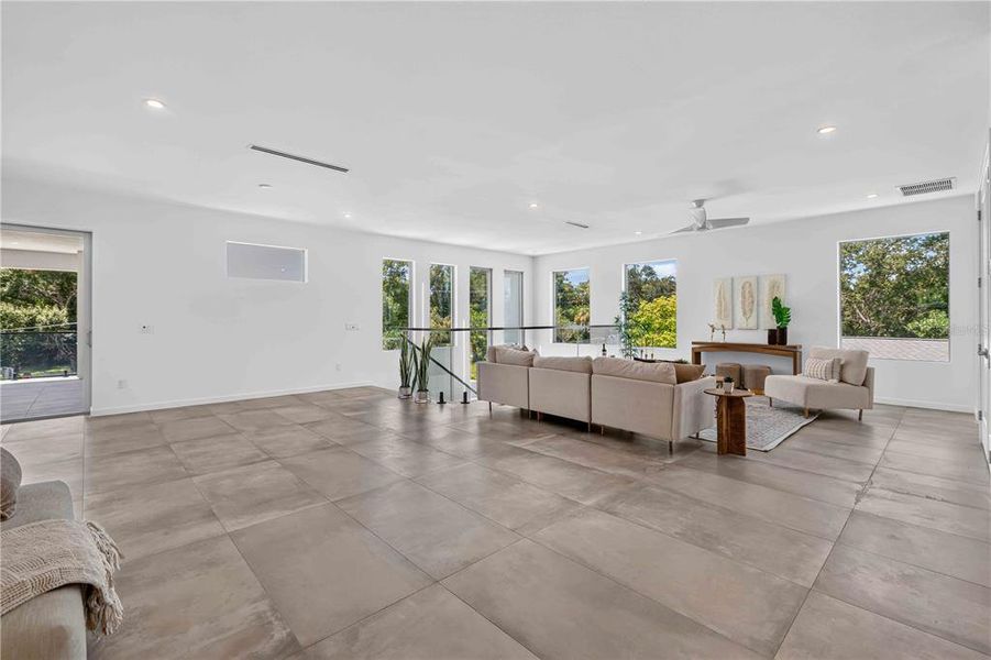 Furnished interior view inside a new home in , Sarasota (Image 13).