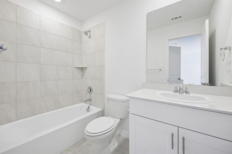 Photo is not of the actual home, but is an inspirational photo of builder’s model home and may depict options, furnishings, and/or decorator features that are not included.