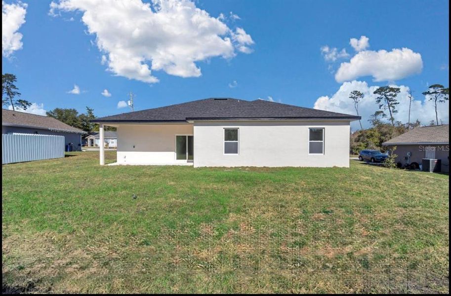 Exterior details and patio area of a home in , Ocala (Image 29).