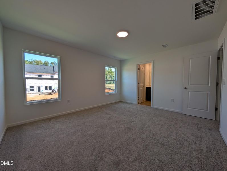 PXL_20250918_163740666