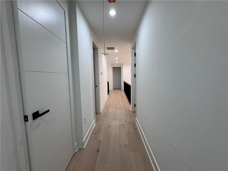 Spacious, unfurnished interior of a new home in , Alpharetta (Image 69).
