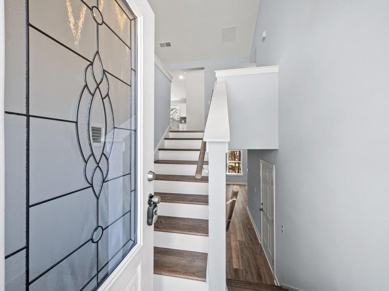 Spacious, unfurnished interior of a new home in , Gainesville (Image 22).