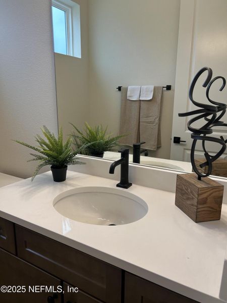 Image 22 of a home in Seabrook Village II.