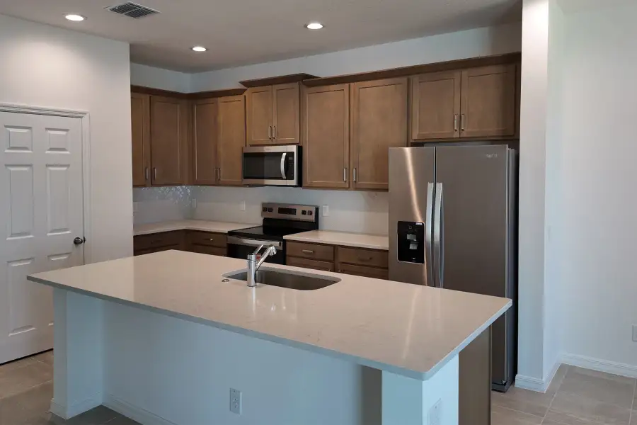 Modern Open-Concept Kitchen in Central Florida Home