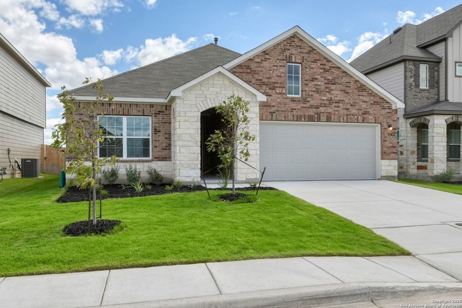 Image 38 of a home in Cordova Trails.