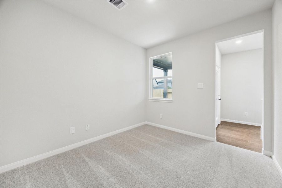 Spacious, unfurnished interior of a new home in Elyson, Katy (Image 22).