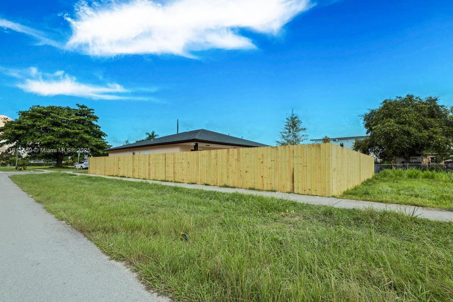 Image 19 of a home in .