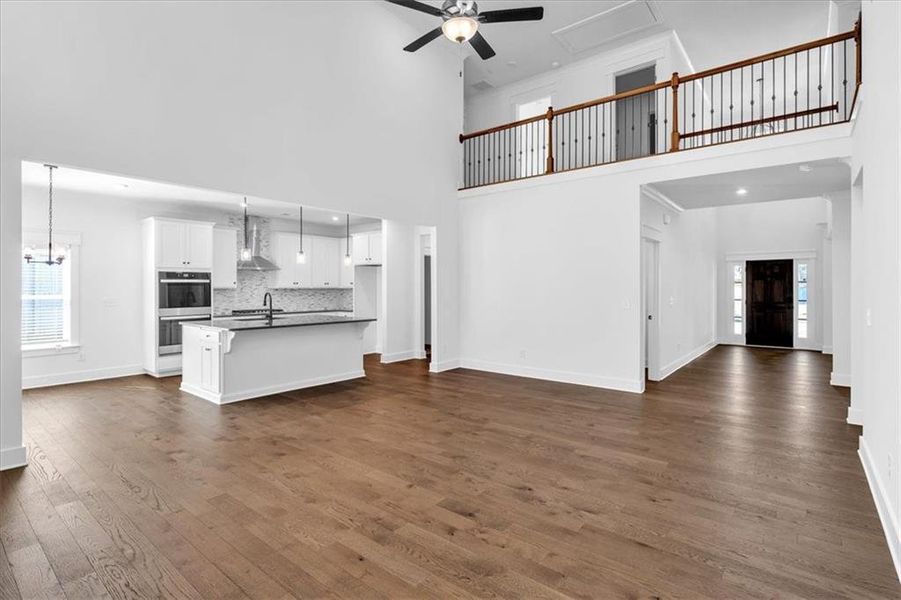 Spacious, unfurnished interior of a new home in Springside Reserve, Powder Springs (Image 28).