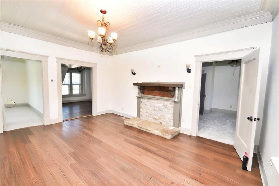 Spacious, unfurnished interior of a new home in , Alba (Image 17).