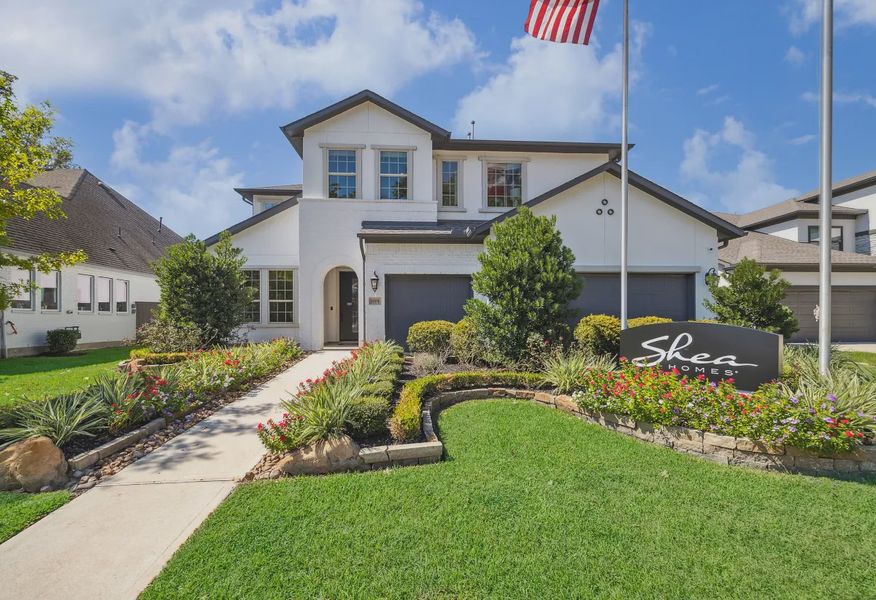 Plan 5051 Elevation E Model Exterior - 1 of 26