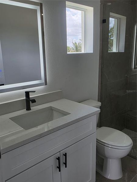 Furnished interior view inside a new home in , Cape Coral (Image 16).