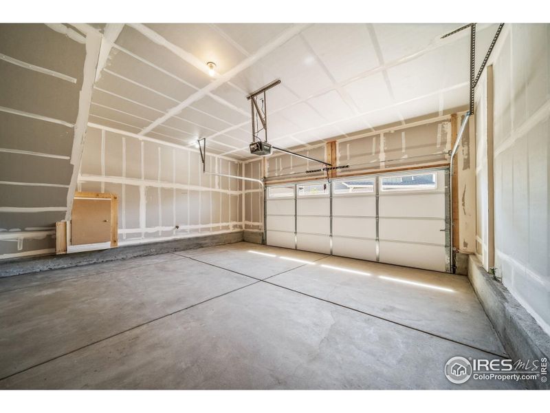 Image 39 of a home in Thompson River Ranch.