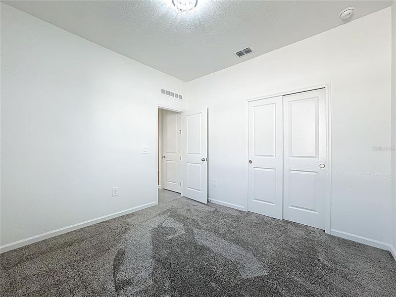 Spacious, unfurnished interior of a new home in , Kissimmee (Image 24).