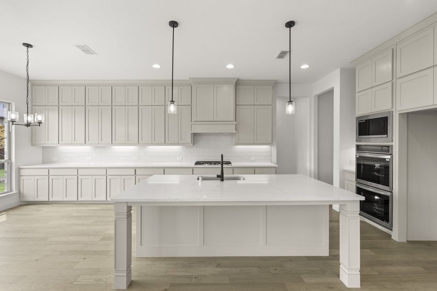 Furnished interior view inside a new home in Nelson Lake Estates, Rockwall (Image 8).