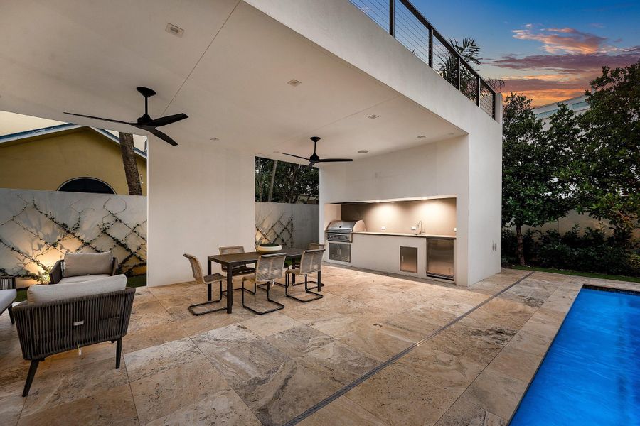 095-810PalmTrail-DelrayBeach-FL-33483-SM