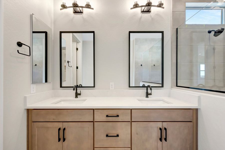 Owner's Bath Owner's Bath