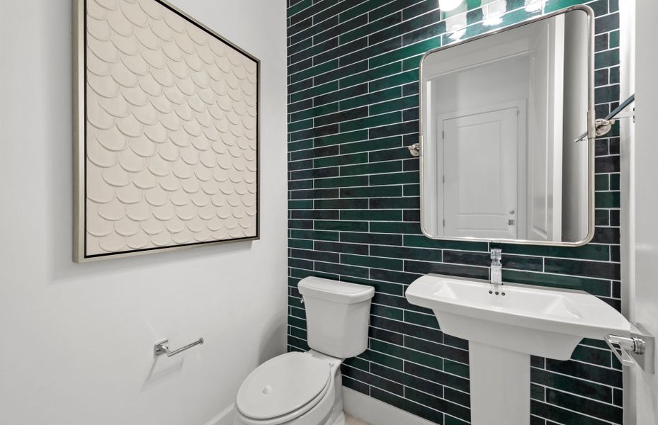 Representative furnished interior of a home built from the Prestige by Del Webb in Del Webb Catalina, Lakewood Ranch (Image 35).