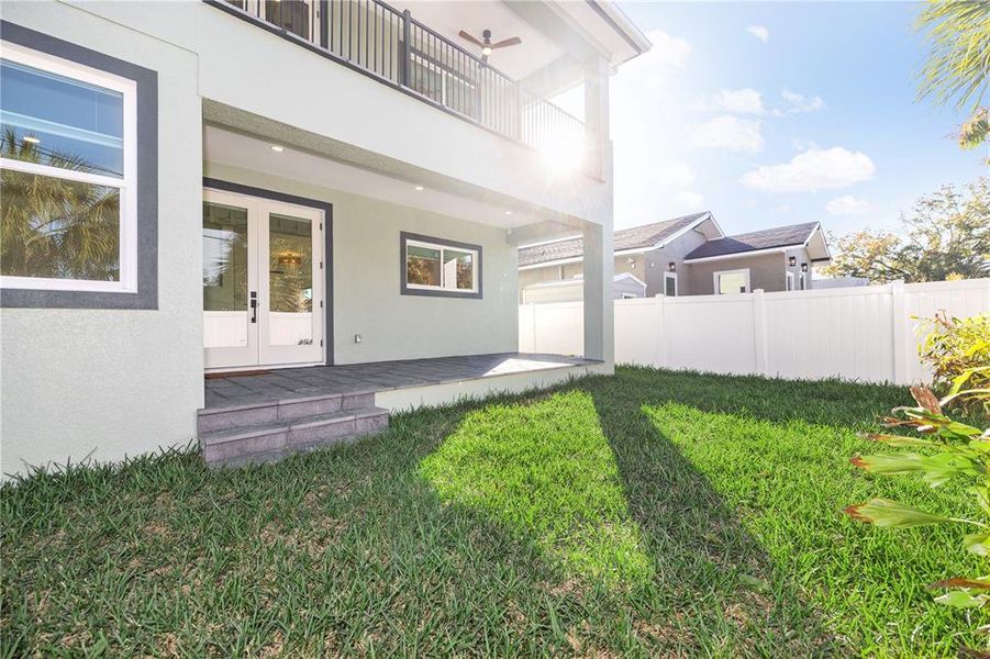 Exterior details and patio area of a home in , Tampa (Image 51).