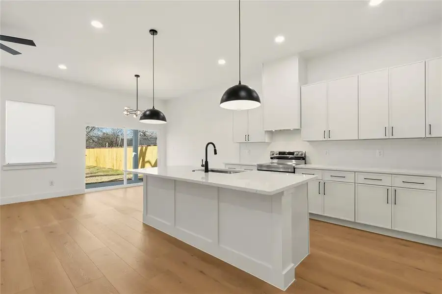 Furnished interior view inside a new home in , Dallas (Image 7). Furnished interior view inside a new home in , Dallas (Image 7).