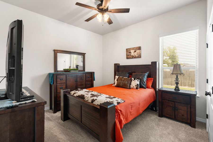 Furnished interior view inside a new home in , Temple (Image 29).
