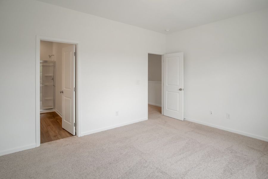 Spacious, unfurnished interior of a new home in Sweetbriar Place, Lebanon (Image 25). Spacious, unfurnished interior of a new home in Sweetbriar Place, Lebanon (Image 25).