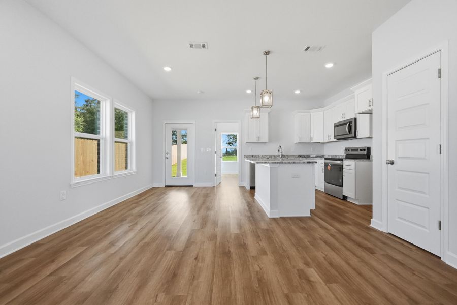 58 spooner st-10