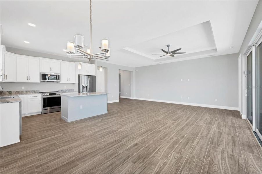 Spacious, unfurnished interior of a new home in , Rotonda West (Image 25).