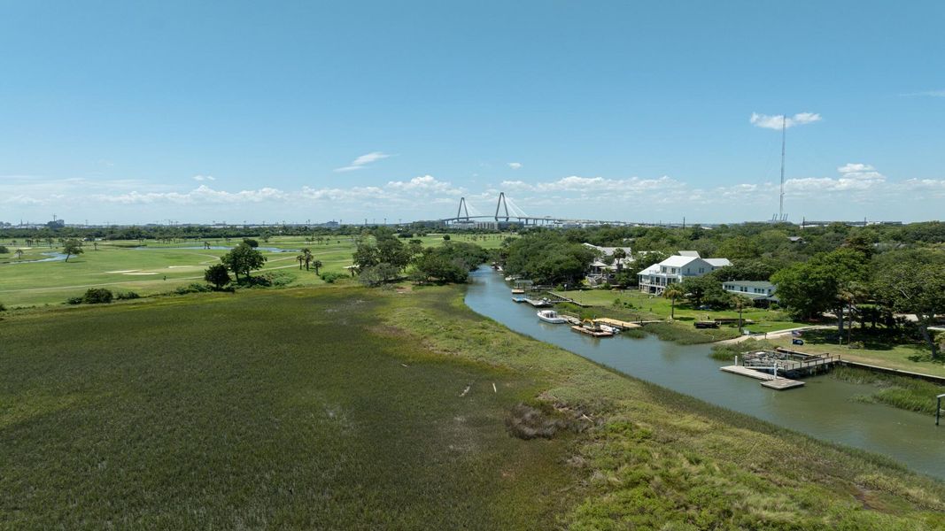 Natural landscape and outdoor views near Bayview Acres in Mount Pleasant (Image 40). Natural landscape and outdoor views near Bayview Acres in Mount Pleasant (Image 40).
