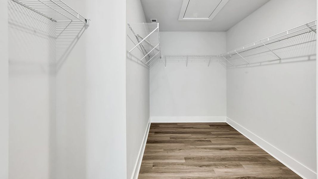 Spacious, unfurnished interior of a new home in The Haven at Indigo Preserve, Leland (Image 26).