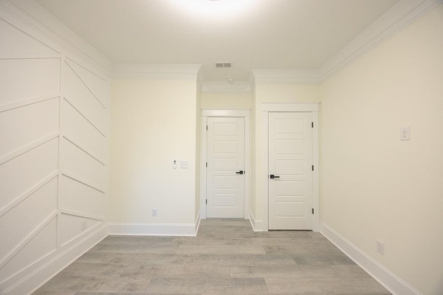 Spacious, unfurnished interior of a new home in , North Charleston (Image 54).