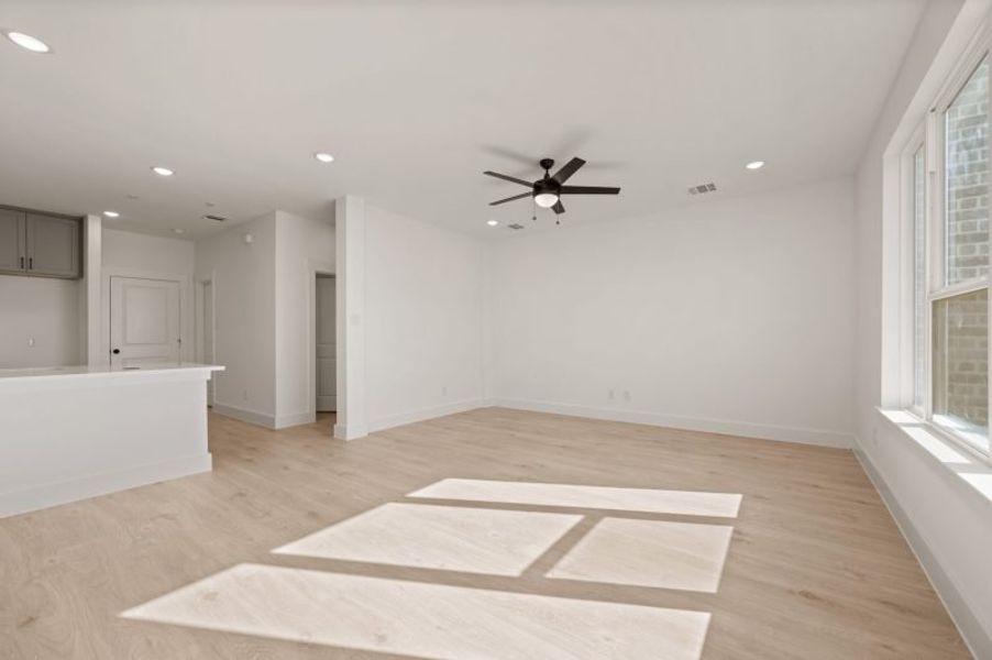 Spacious, unfurnished interior of a new home in Solterra Texas, Mesquite (Image 19). Spacious, unfurnished interior of a new home in Solterra Texas, Mesquite (Image 19).