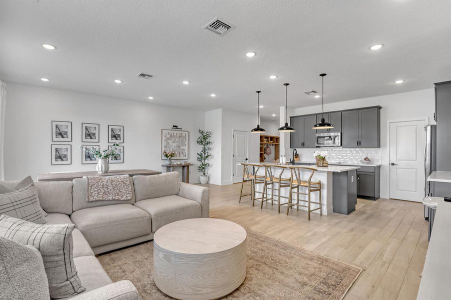 137 SE Birch (10)