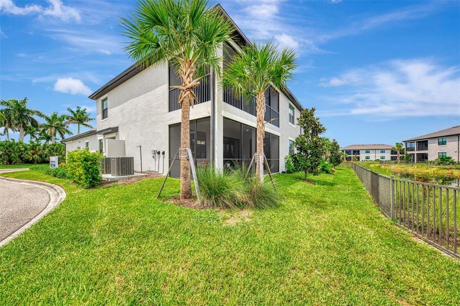 Exterior details and patio area of a home in Legends Cove, Bradenton (Image 22). Exterior details and patio area of a home in Legends Cove, Bradenton (Image 22).