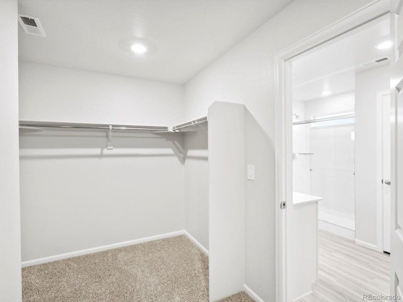 Spacious, unfurnished interior of a new home in Revere at Johnstown, Johnstown (Image 29).