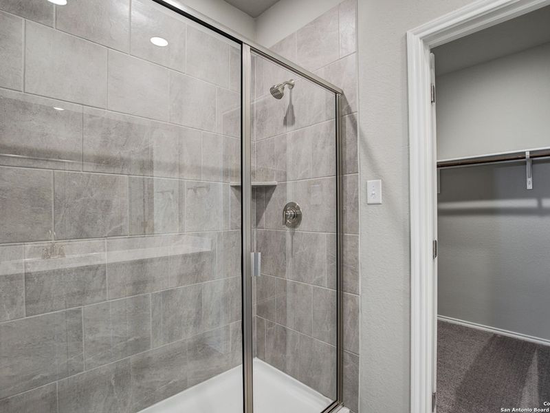 Image 31 of a home in Applewhite Meadows.